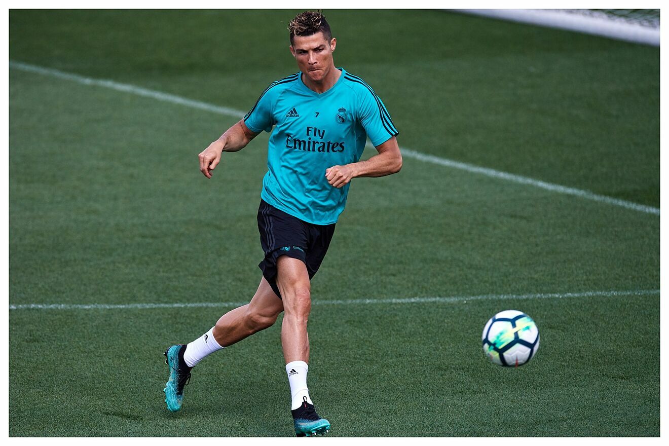 The training with his previous club came at a time when Ronaldo is looking for a new club